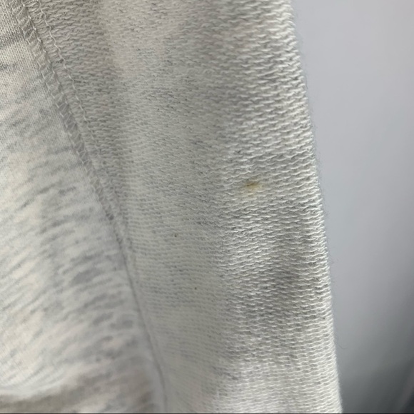 SO V-Neck Crop Top Tee Stone Heather - Picture 10 of 17